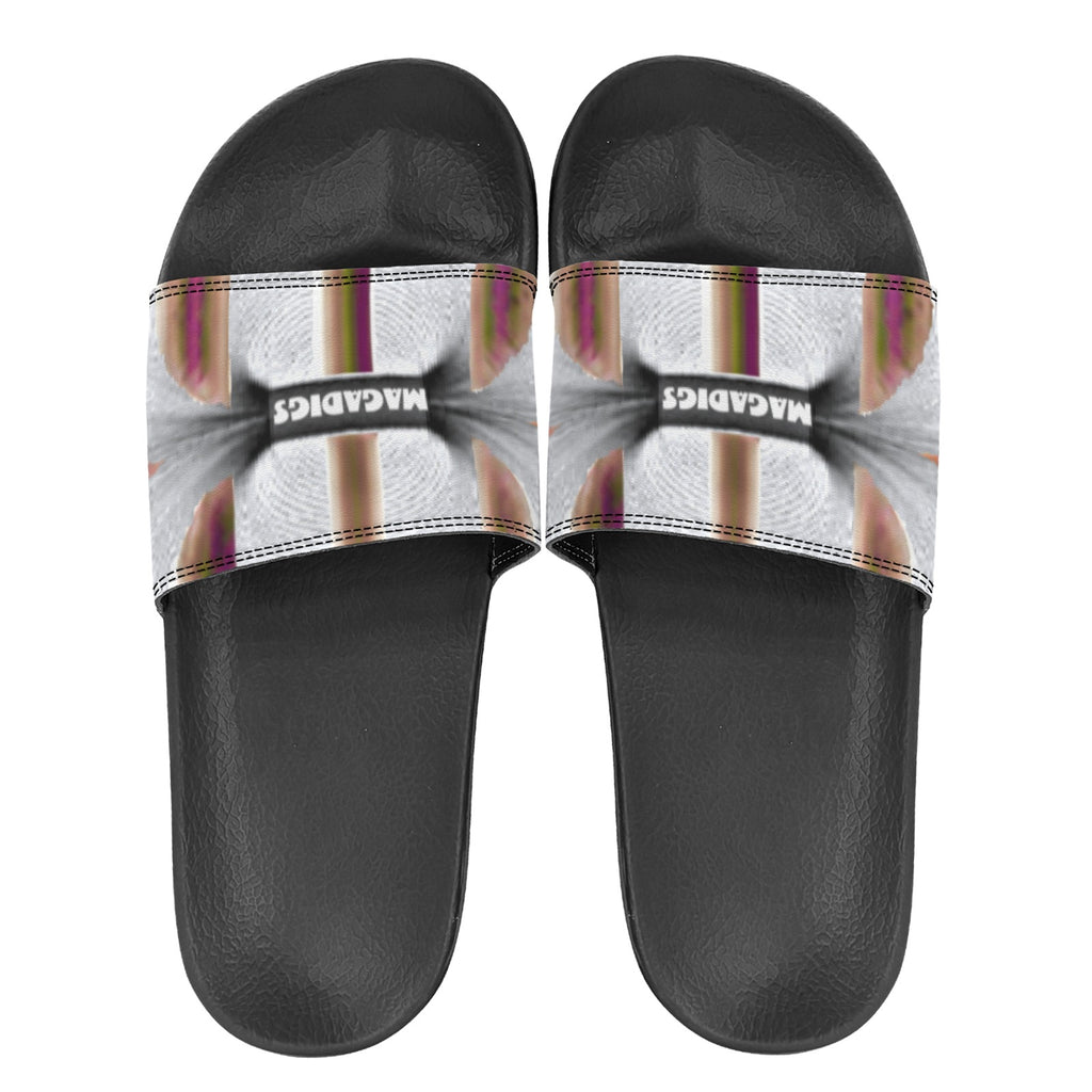 BOOJI ITALY MAGADIGS COLLECTION WOMEN'S BLACK SOLE SLIDES