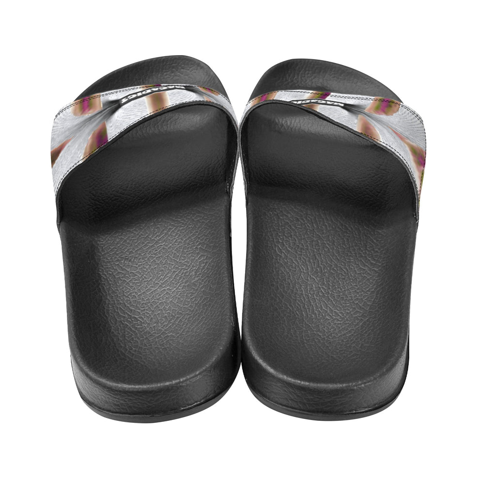 BOOJI ITALY MAGADIGS COLLECTION WOMEN'S BLACK SOLE SLIDES